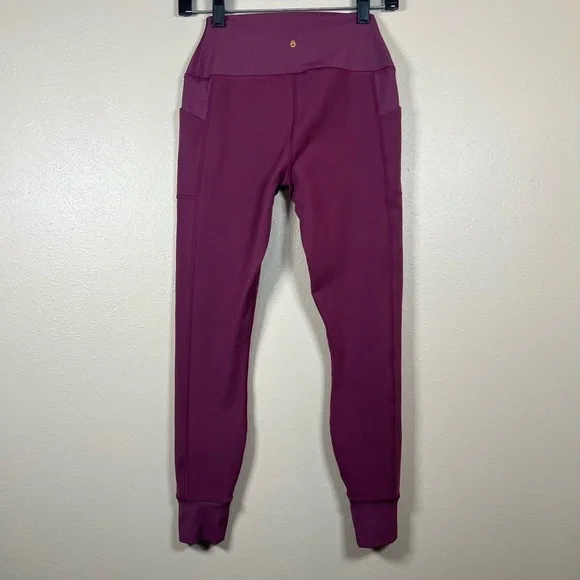 Spiritual Gangster Mindful Jogger Leggings in Wildberry Size Small